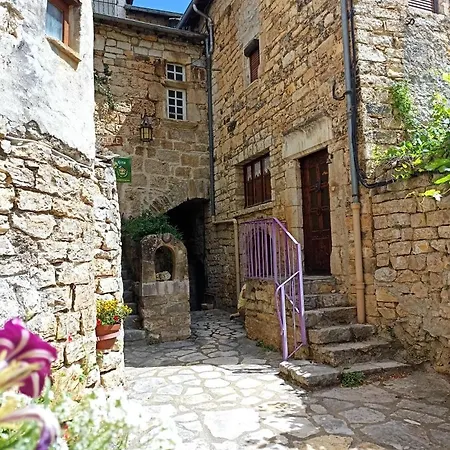 Le De Latour Haute *